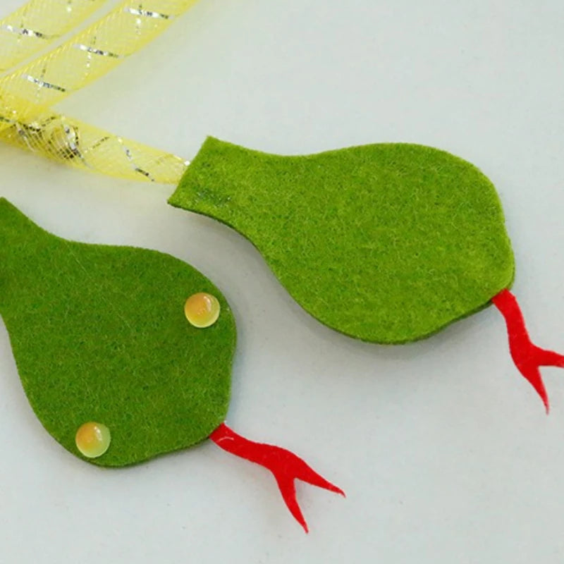 Cat Toy Cat Teaser Stick With Bell Squeaky Felt Snake Interactive Kitten Toy Bite-resistant Teeth Cleaning Cat Toy Supplies